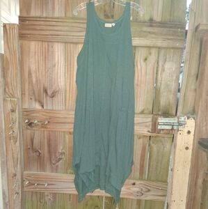 Green Sleeveless Women's Dress